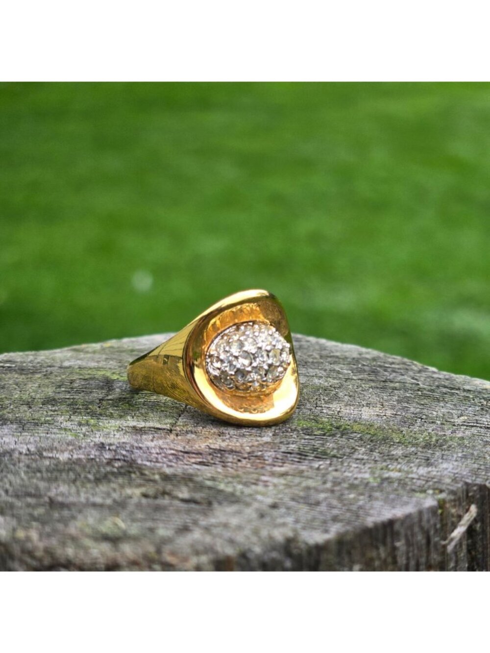 Vintage KJL Cocktail Ring Kenneth Jay Lane Gold Pave Rhinestone Dome signed bold - Picture 3 of 15